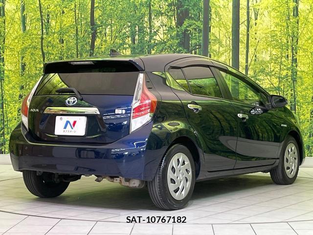 Toyota AQUA 2017-03 8728095-16