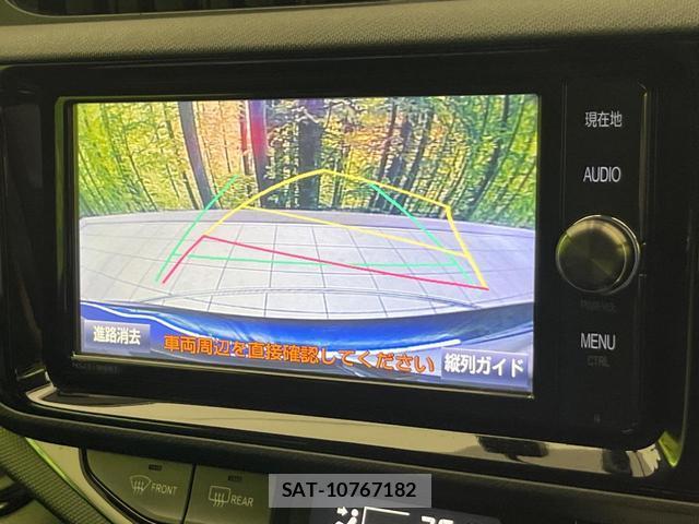 Toyota AQUA 2017-03 8728095-3