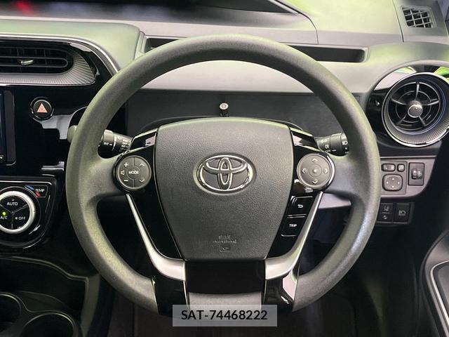Toyota AQUA 2020-05 8728127-6