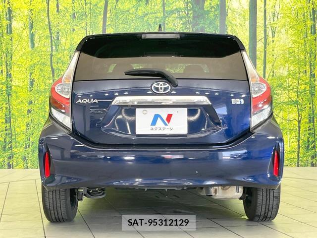 Toyota AQUA 2018-03 8728235-14