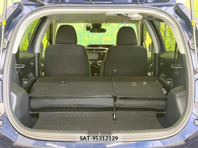 Toyota AQUA 2018-03 8728235-9