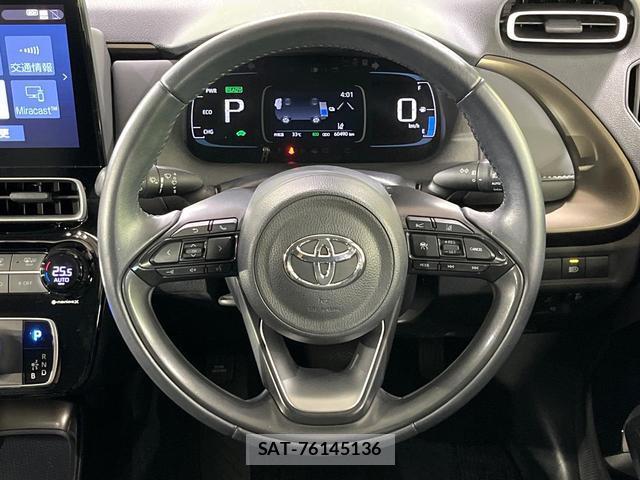 Toyota AQUA 2021-08 8728352-10