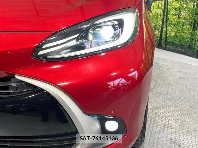 Toyota AQUA 2021-08 8728352-11