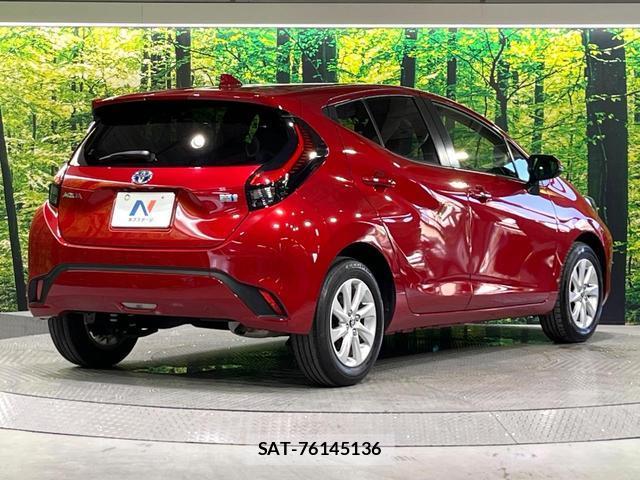 Toyota AQUA 2021-08 8728352-16