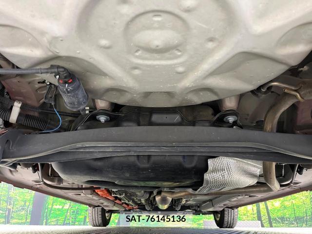 Toyota AQUA 2021-08 8728352-18