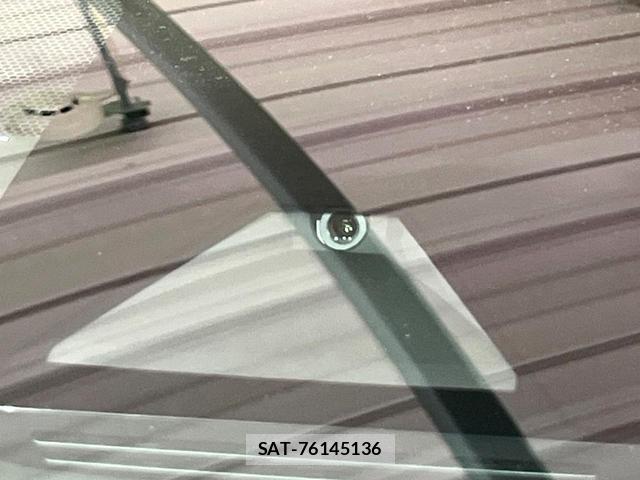 Toyota AQUA 2021-08 8728352-3