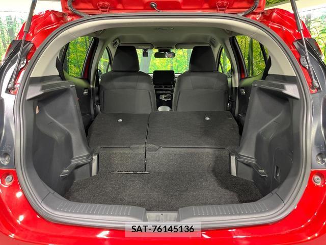 Toyota AQUA 2021-08 8728352-9