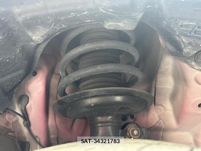 Toyota AQUA 2016-04 8728380-18