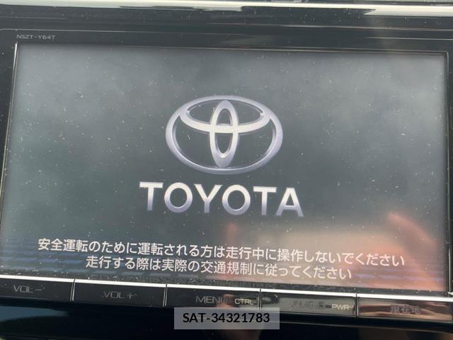 Toyota AQUA 2016-04 8728380-2
