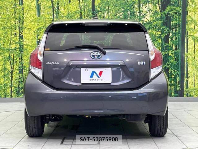 Toyota AQUA 2015-03 8728414-13