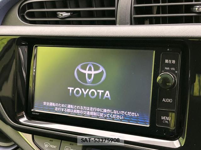 Toyota AQUA 2015-03 8728414-2