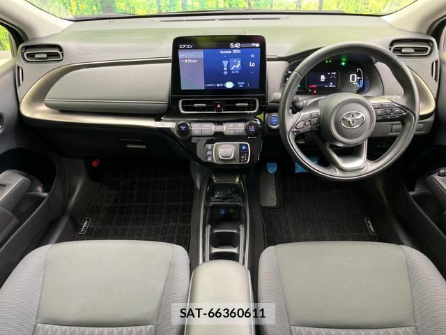 Toyota AQUA 2023-05 8728415-1