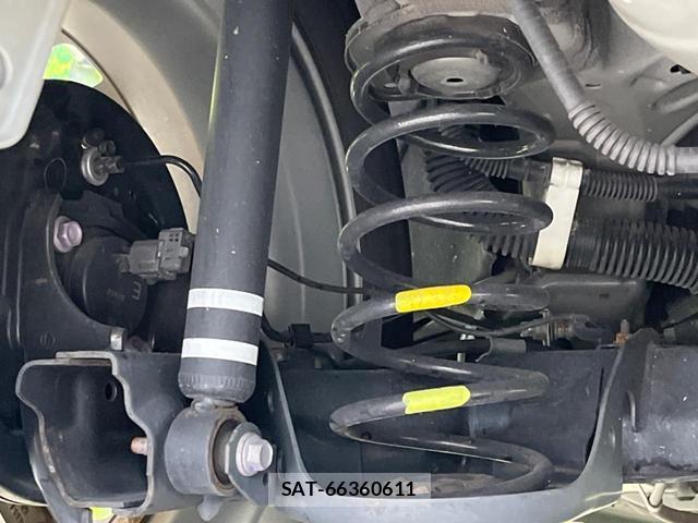Toyota AQUA 2023-05 8728415-19