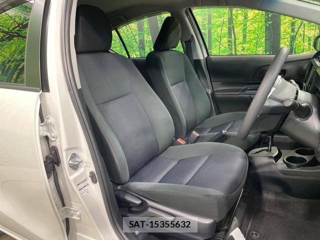 Toyota AQUA 2017-03 8728512-7