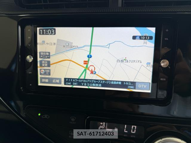 Toyota AQUA 2017-07 8728737-11