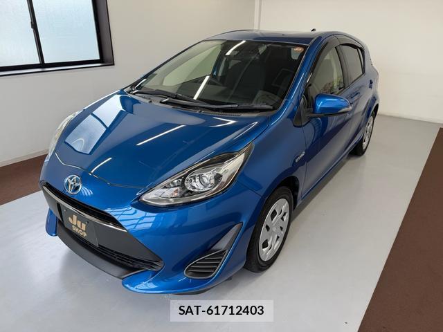 Toyota AQUA 2017-07 8728737-14