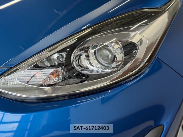 Toyota AQUA 2017-07 8728737-7