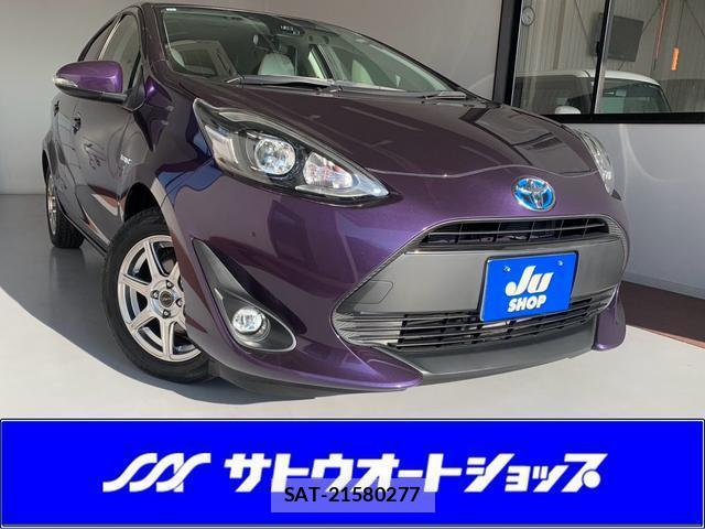 Toyota AQUA 2017-12 8728744-19
