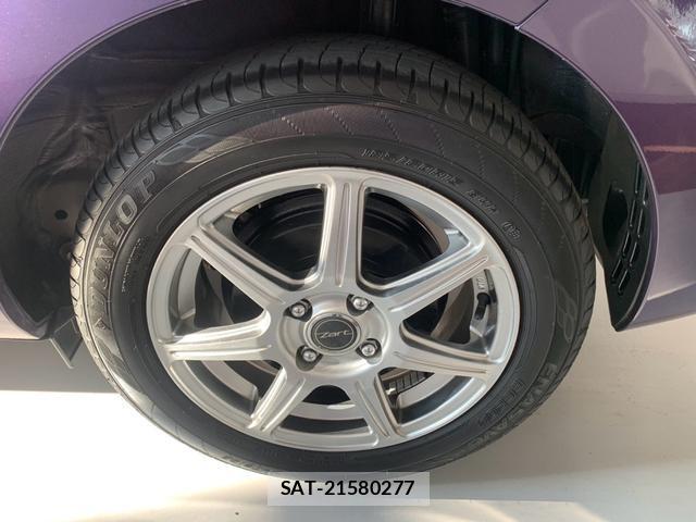 Toyota AQUA 2017-12 8728744-8