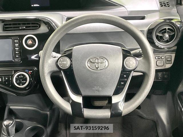 Toyota AQUA 2018-09 8728895-10