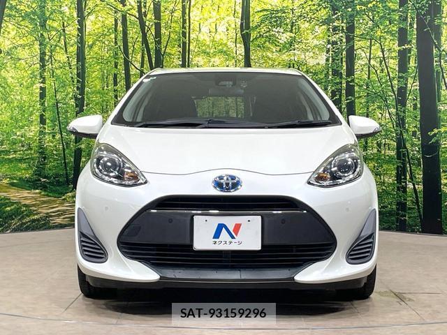 Toyota AQUA 2018-09 8728895-13