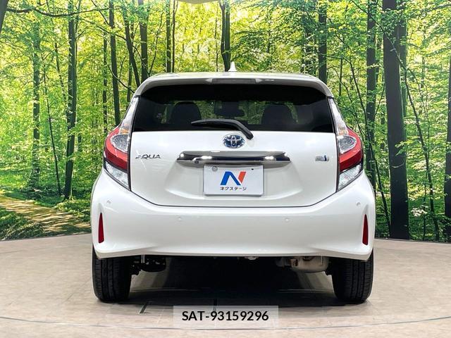Toyota AQUA 2018-09 8728895-14