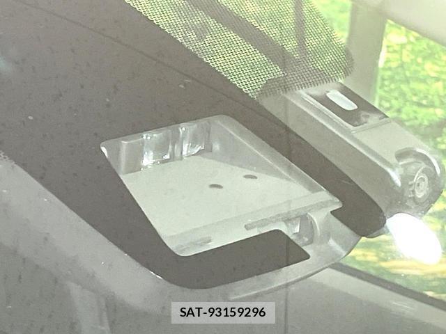 Toyota AQUA 2018-09 8728895-2