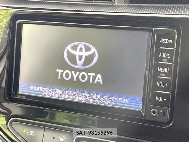 Toyota AQUA 2018-09 8728895-3