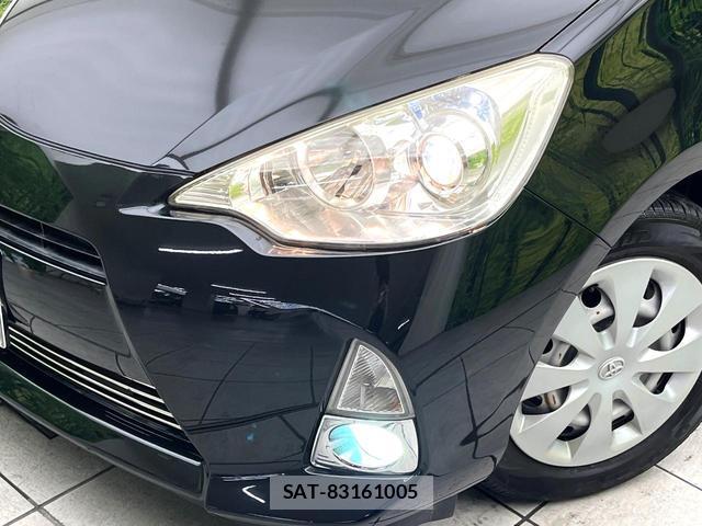 Toyota AQUA 2013-09 8730414-11
