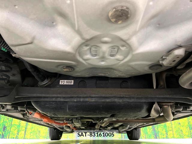 Toyota AQUA 2013-09 8730414-18