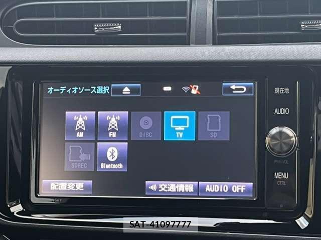 Toyota AQUA 2016-12 8730420-11