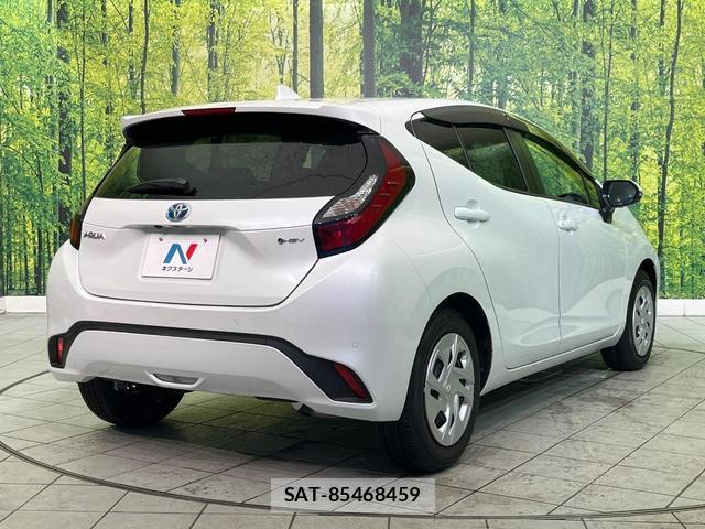 Toyota AQUA 2024-09 8730973-16