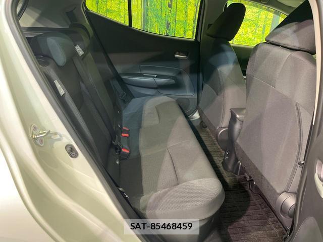 Toyota AQUA 2024-09 8730973-8