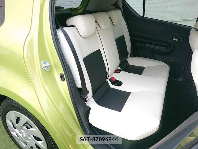 Toyota AQUA 2017-07 8731181-11