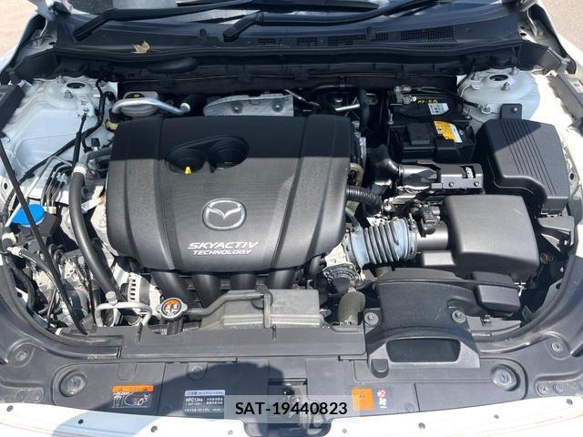 Mazda ATENZA 2016-02 8728216-17