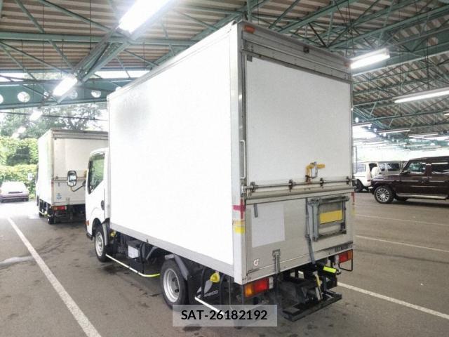 Nissan ATLAS 2015-12 8730145-1