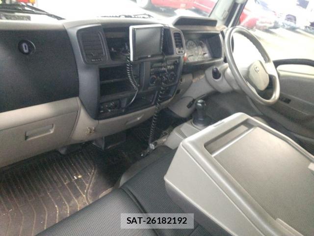 Nissan ATLAS 2015-12 8730145-2
