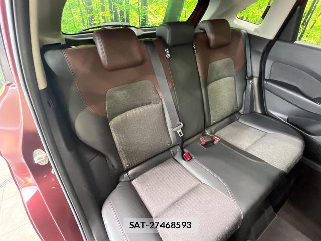Nissan AURA 2021-10 8727677-8
