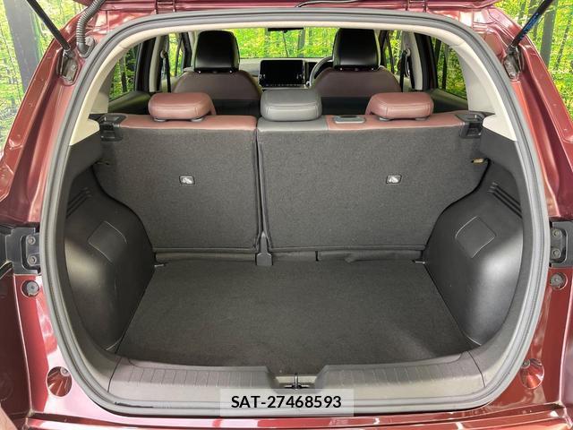 Nissan AURA 2021-10 8727677-9