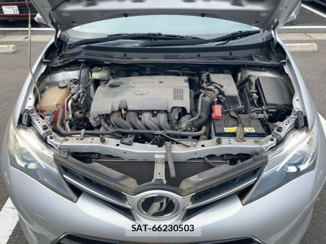 Toyota AURIS 2012-11 8727345-16