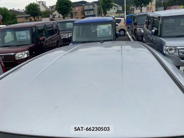 Toyota AURIS 2012-11 8727345-3