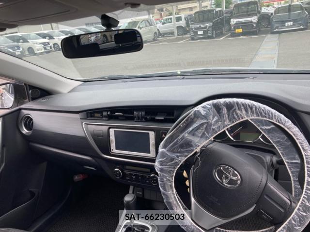 Toyota AURIS 2012-11 8727345-9