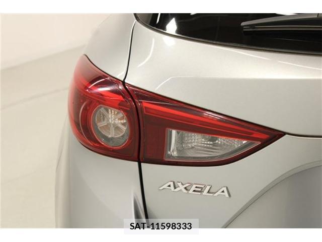 Mazda AXELA SPORT 2015-05 8726021-18
