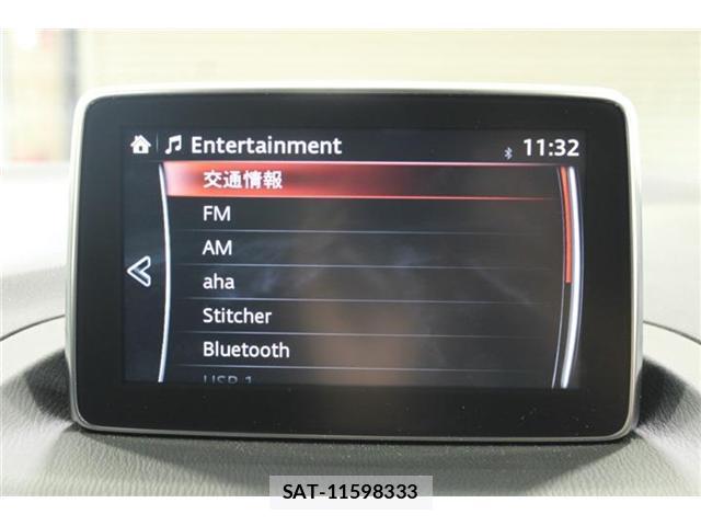 Mazda AXELA SPORT 2015-05 8726021-2