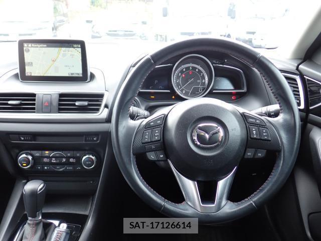 Mazda AXELA SPORT 2015-09 8726331-17