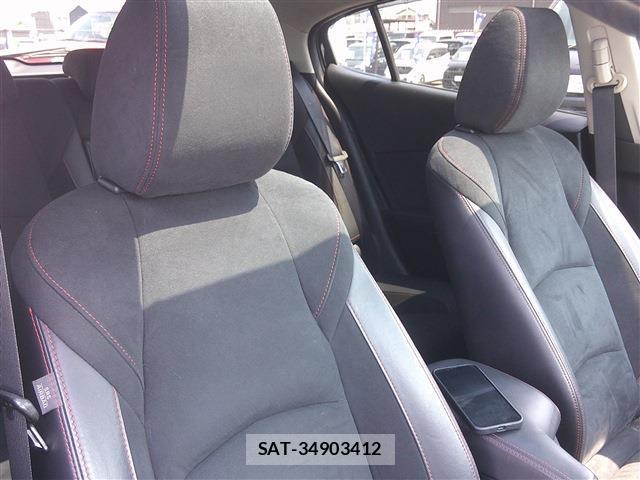Mazda AXELA SPORT 2016-01 8726968-18