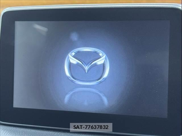 Mazda AXELA SPORT 2014-09 8727721-2