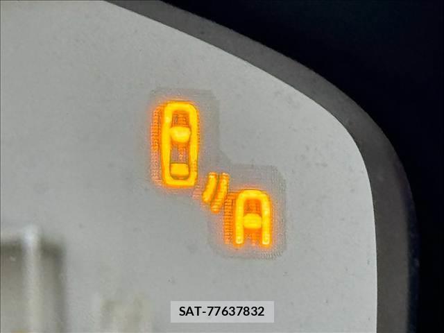 Mazda AXELA SPORT 2014-09 8727721-9