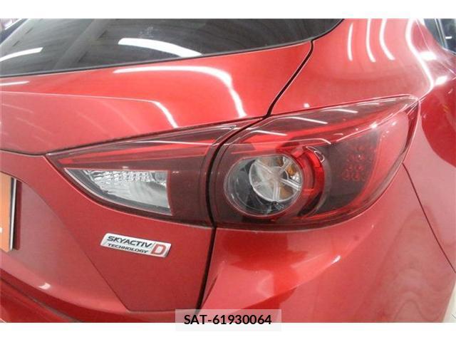 Mazda AXELA SPORT 2016-07 8727907-18