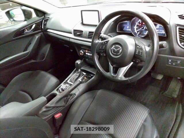 Mazda AXELA SPORT 2015-09 8729373-2